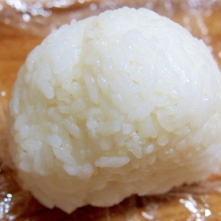 納豆とたくあんのおにぎり レシピ 作り方 By まるっとまる 楽天レシピ 納豆とたくあんのおにぎり レシピ 作り方 By まるっとまる 楽天レシピ